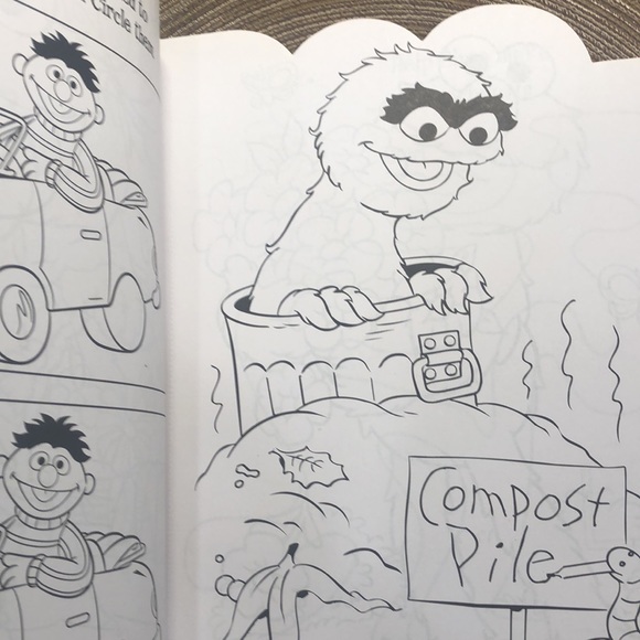 Sesame Street Elmo & Friends Coloring Book - Picture 3 of 5